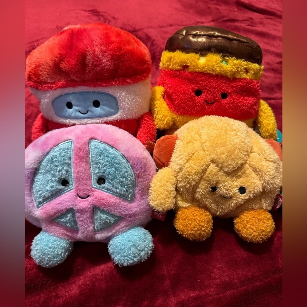 Bundle of 4‎ Bum Bumz New